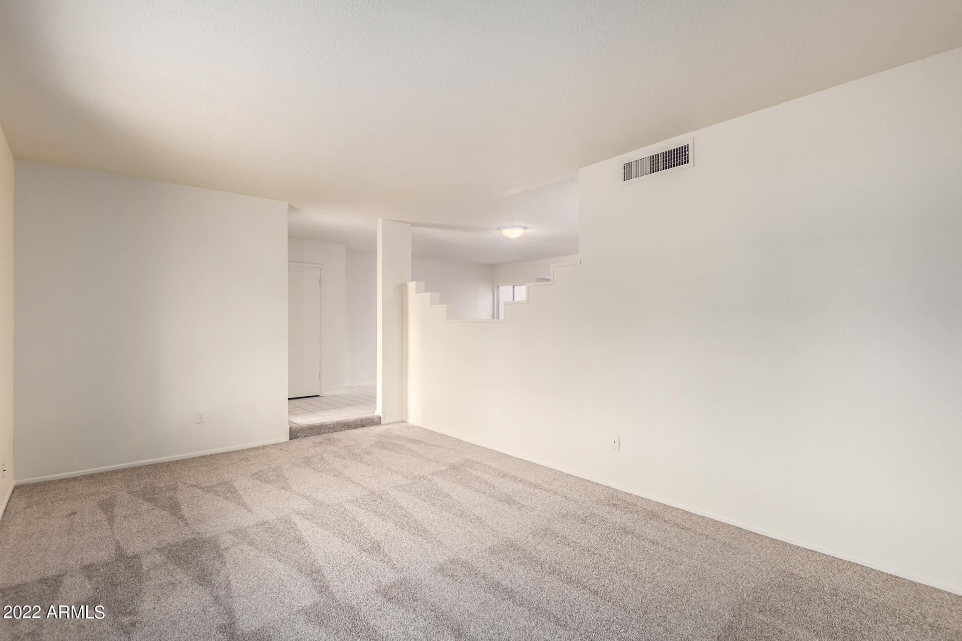 2223 West Vineyard Road Tempe, AZ 85282 - Photo 6 of 25 09 Vineyard