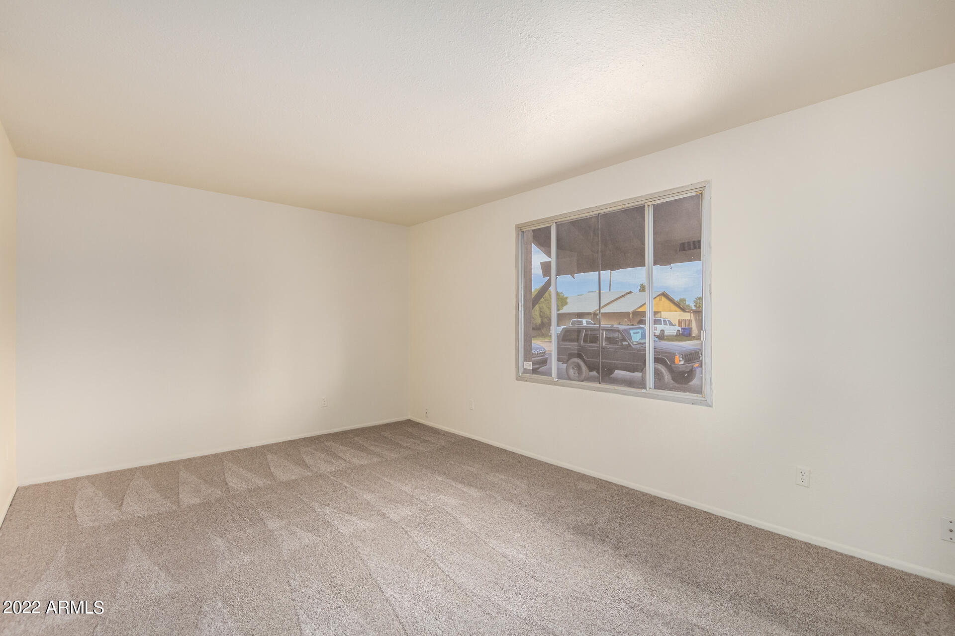 2223 West Vineyard Road Tempe, AZ 85282 - Photo 8 of 25 11 Vineyard