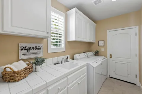 $1,895,000 | 7466 Dunbar Court, Gilroy, CA 95020