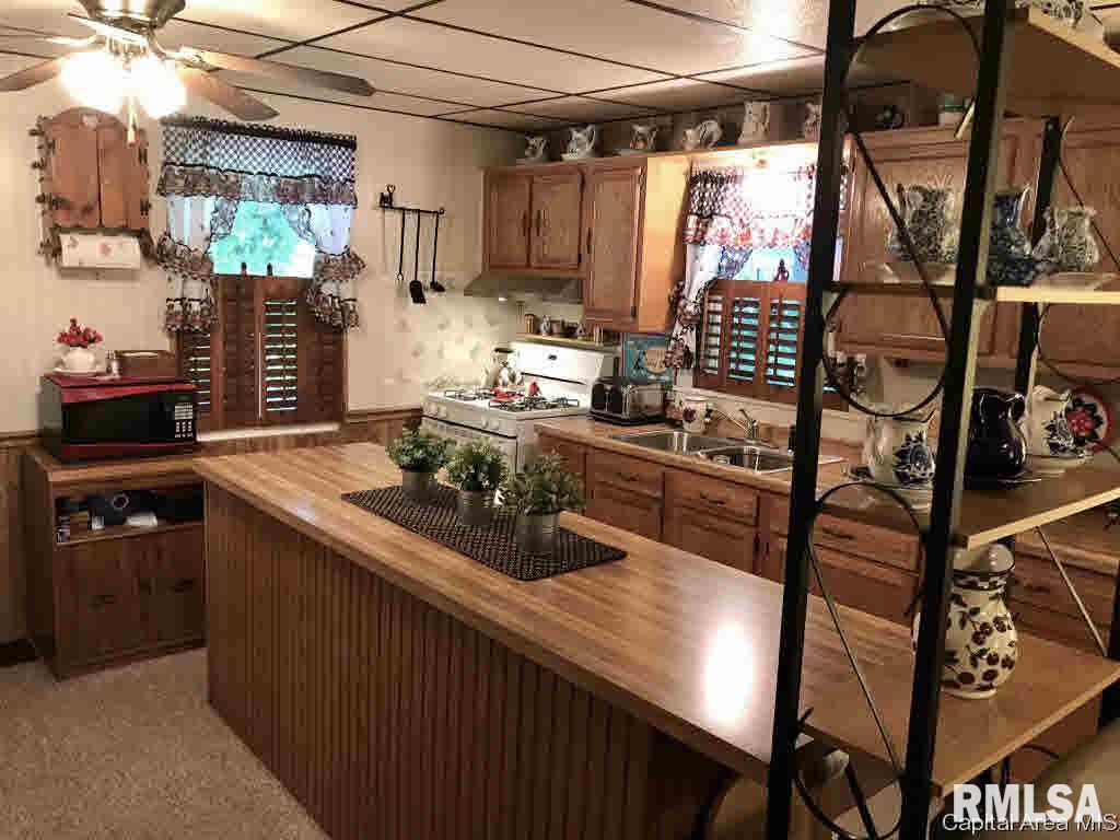 102 East Union Street Virginia, IL 62691 - Photo 13 of 36 Gallery Image 13