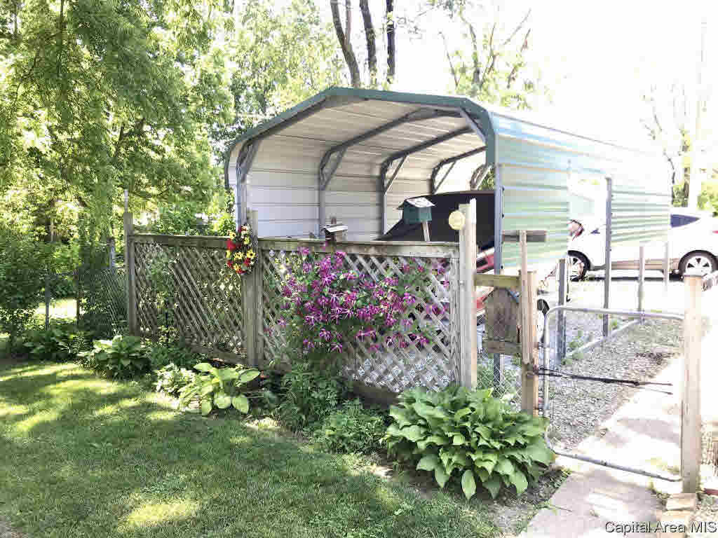 102 East Union Street Virginia, IL 62691 - Photo 29 of 36 Gallery Image 29