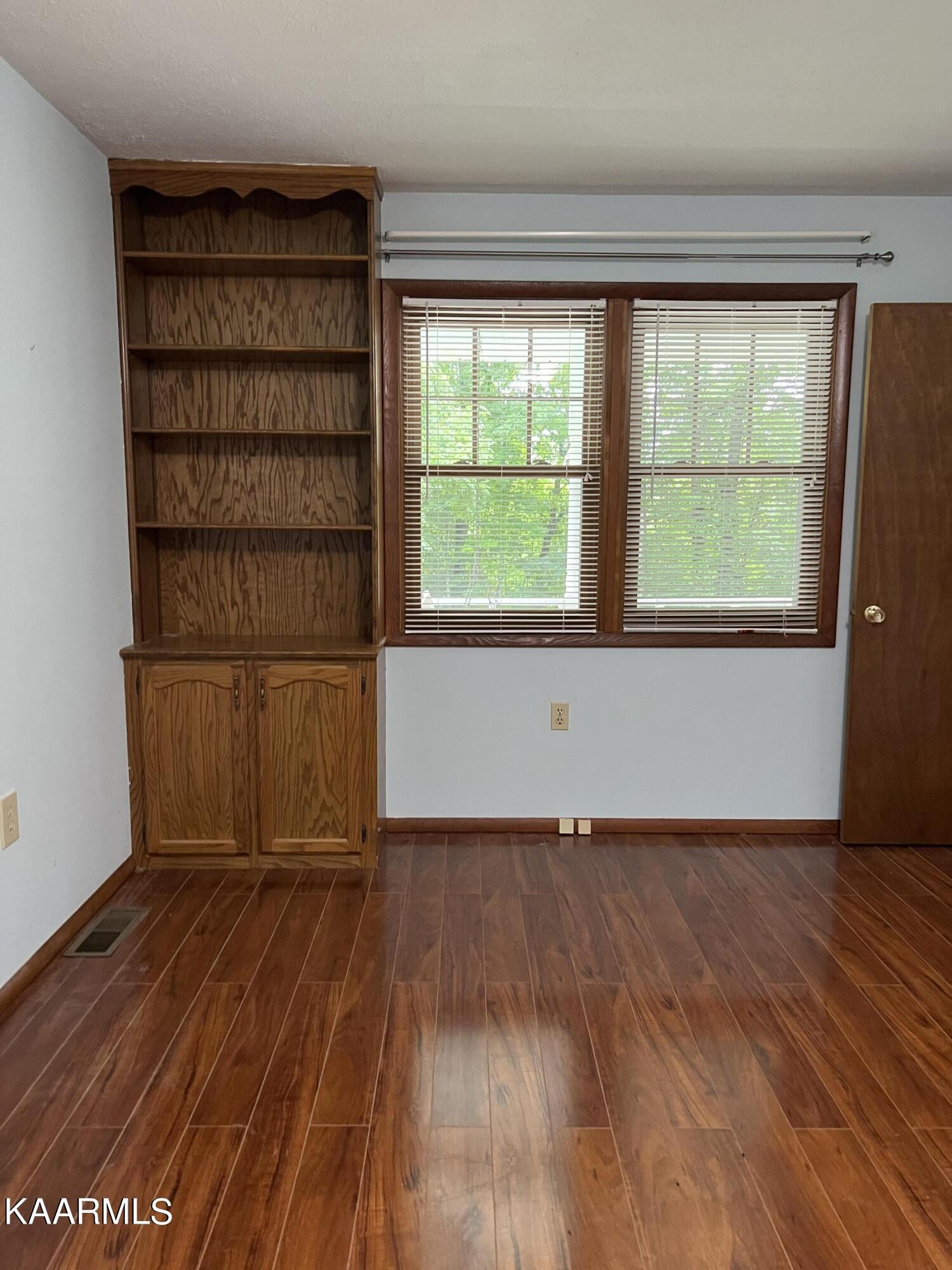 561 Grape Rough Road Oneida, TN 37841 - Photo 23 of 33 Gallery Image 23
