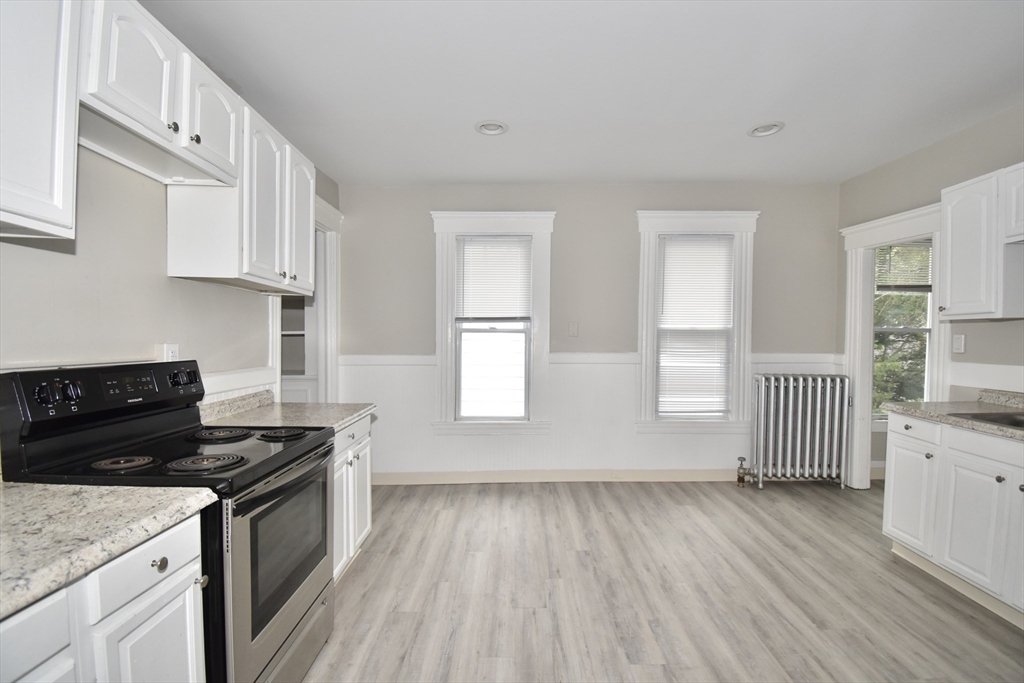 58-60 Howes Street Springfield, MA 01118 - Photo 16 of 32