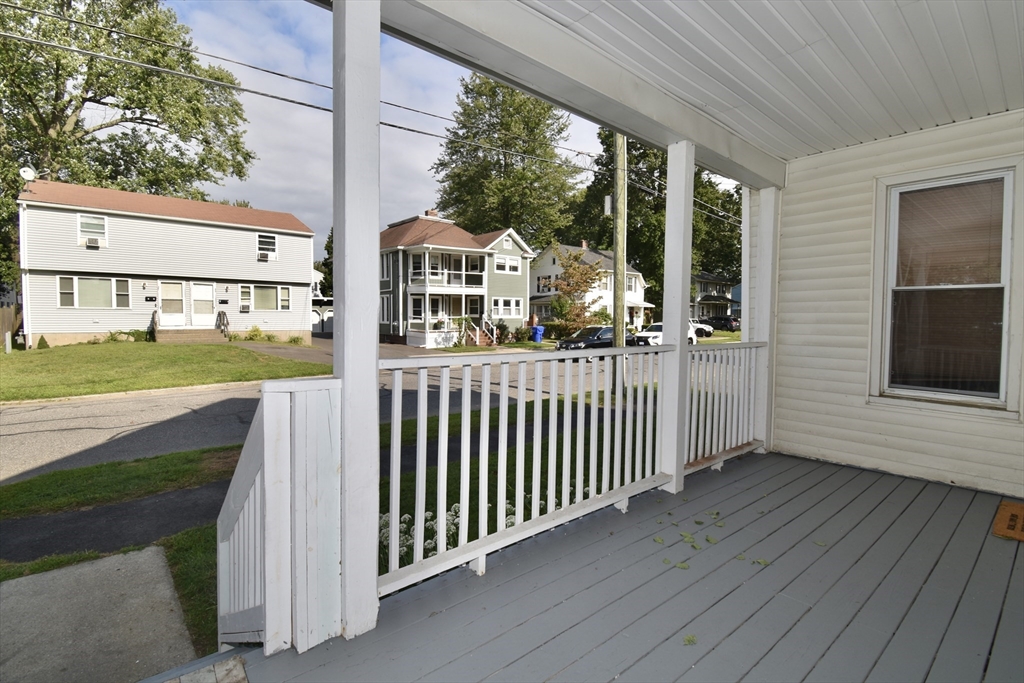 58-60 Howes Street Springfield, MA 01118 - Photo 27 of 32