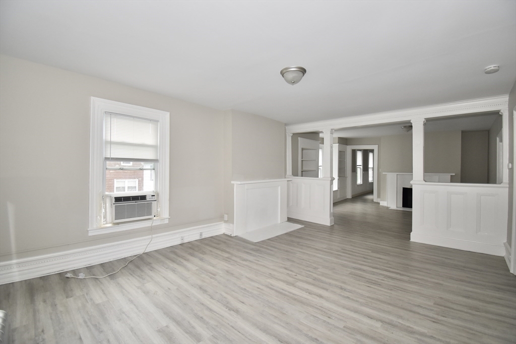 58-60 Howes Street Springfield, MA 01118 - Photo 6 of 32