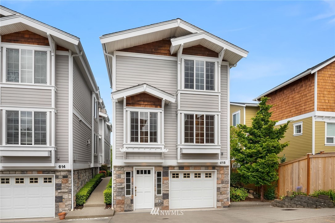 618 Bell Street Edmonds, WA 98020 - Photo 1 of 24