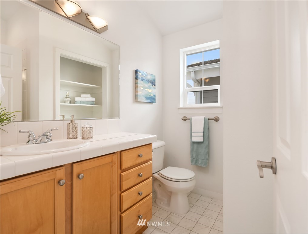 618 Bell Street Edmonds, WA 98020 - Photo 13 of 24