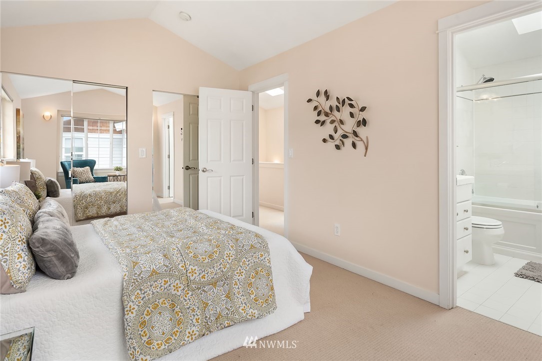 618 Bell Street Edmonds, WA 98020 - Photo 10 of 24