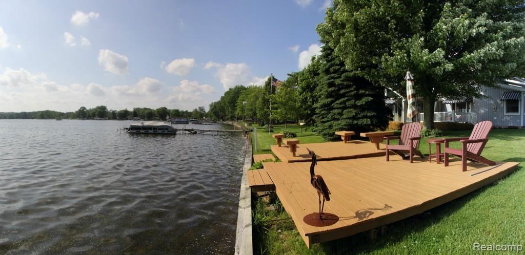 8234 Riverside Drive Brighton, MI 48116 - Photo 3 of 35 Boardwalk & Seawall North.jpg