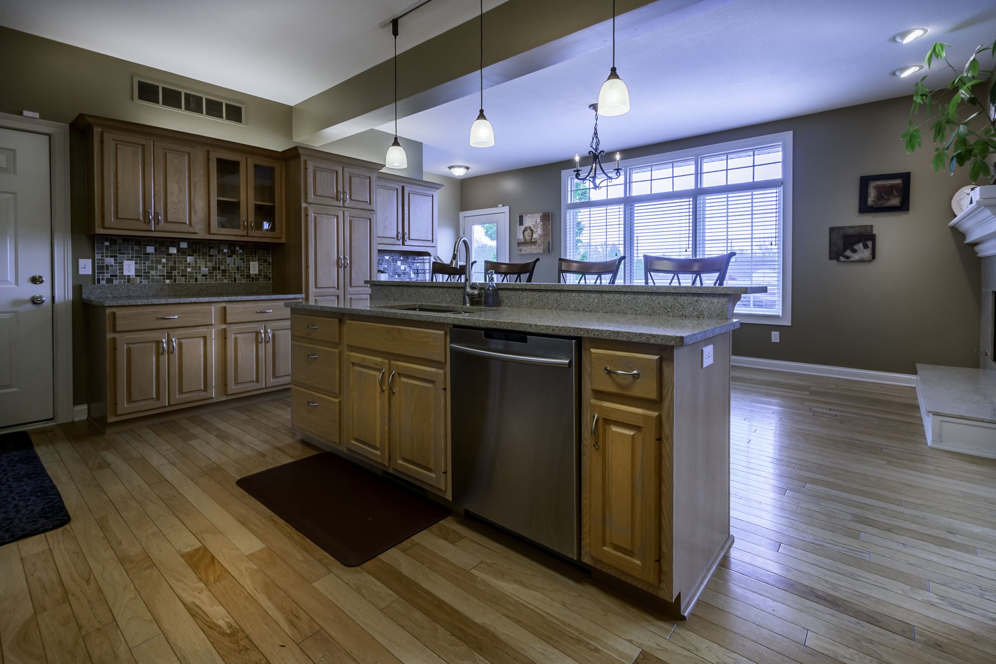 11231 Chestnut Ridge Court Fort Wayne, IN 46814 - Photo 2 of 32