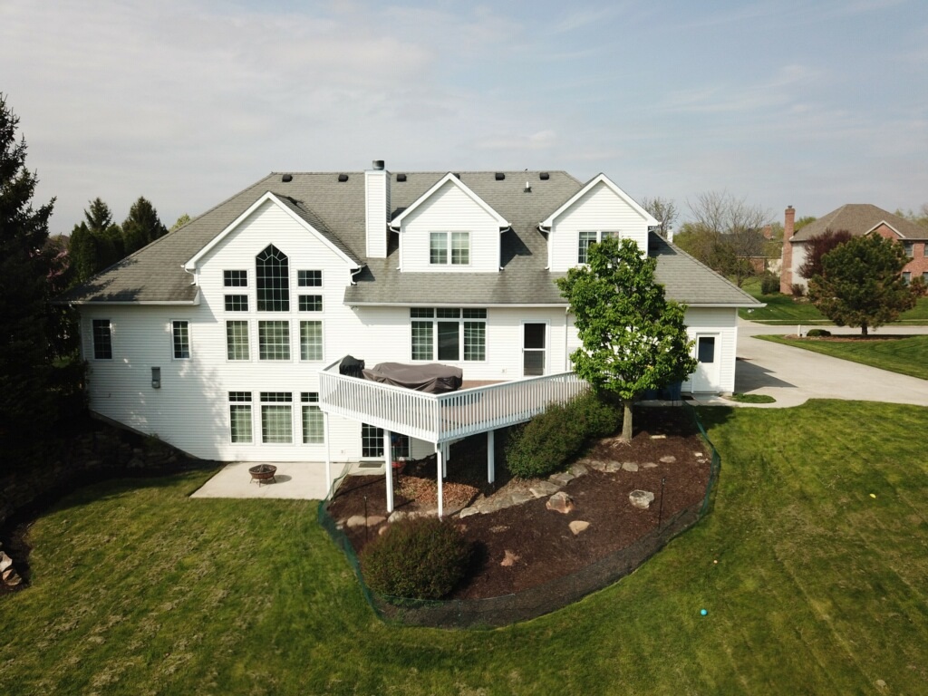 11231 Chestnut Ridge Court Fort Wayne, IN 46814 - Photo 4 of 32