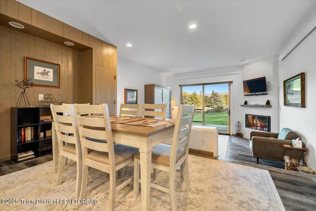 $1,325,000 | 1639 North Harvest Dance Road, Unit 3180/3181, Jackson, WY 83001