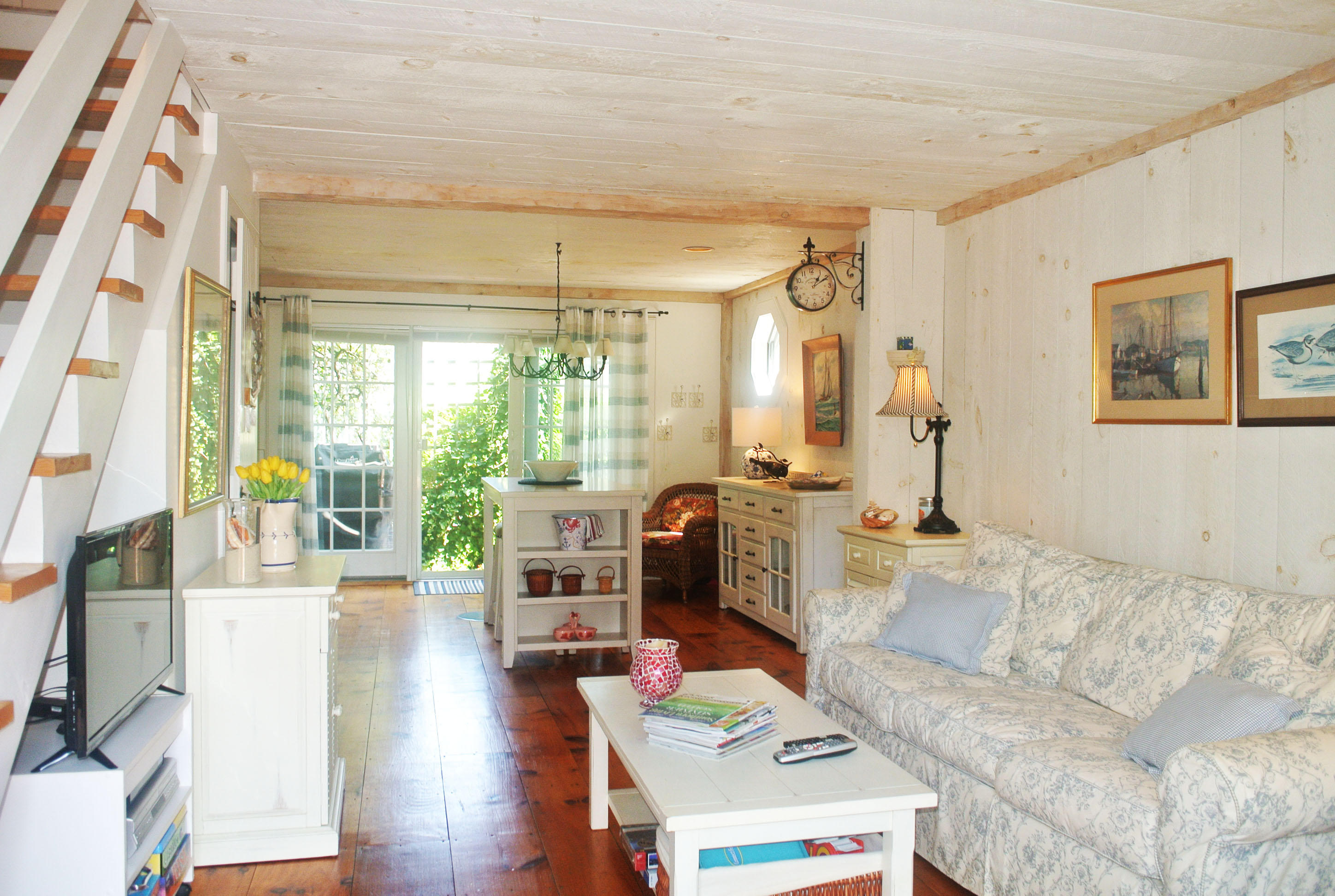 15 Hyannis Point Road Mashpee, MA 02649 - Photo 8 of 26 DSC_0762