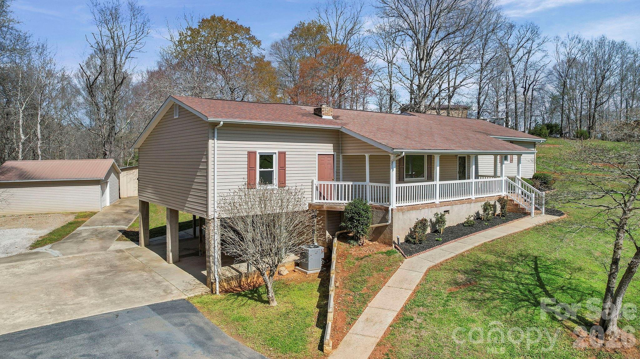 4698 Forest View Road Blacksburg, SC 29702 - Photo 3 of 44 Gallery Image 3