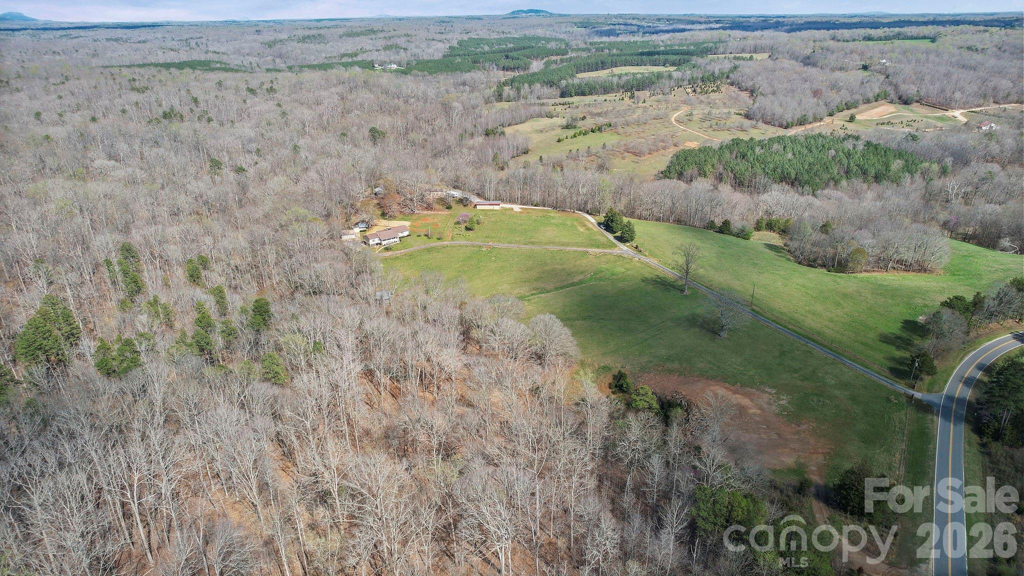4698 Forest View Road Blacksburg, SC 29702 - Photo 9 of 44 Gallery Image 9