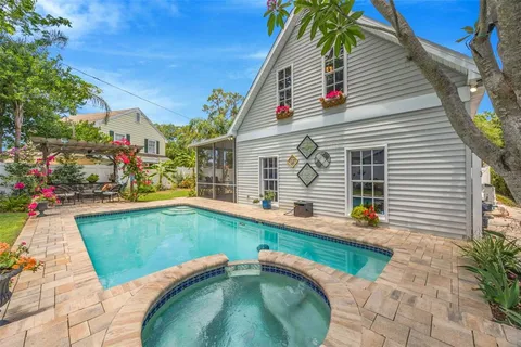 $1,400,000 | 852 35th Avenue North, St. Petersburg, FL 33704
