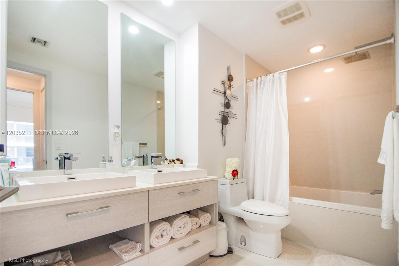 55 Southwest 9th Street, Unit 3802 Miami, FL 33130 - Photo 10 of 13