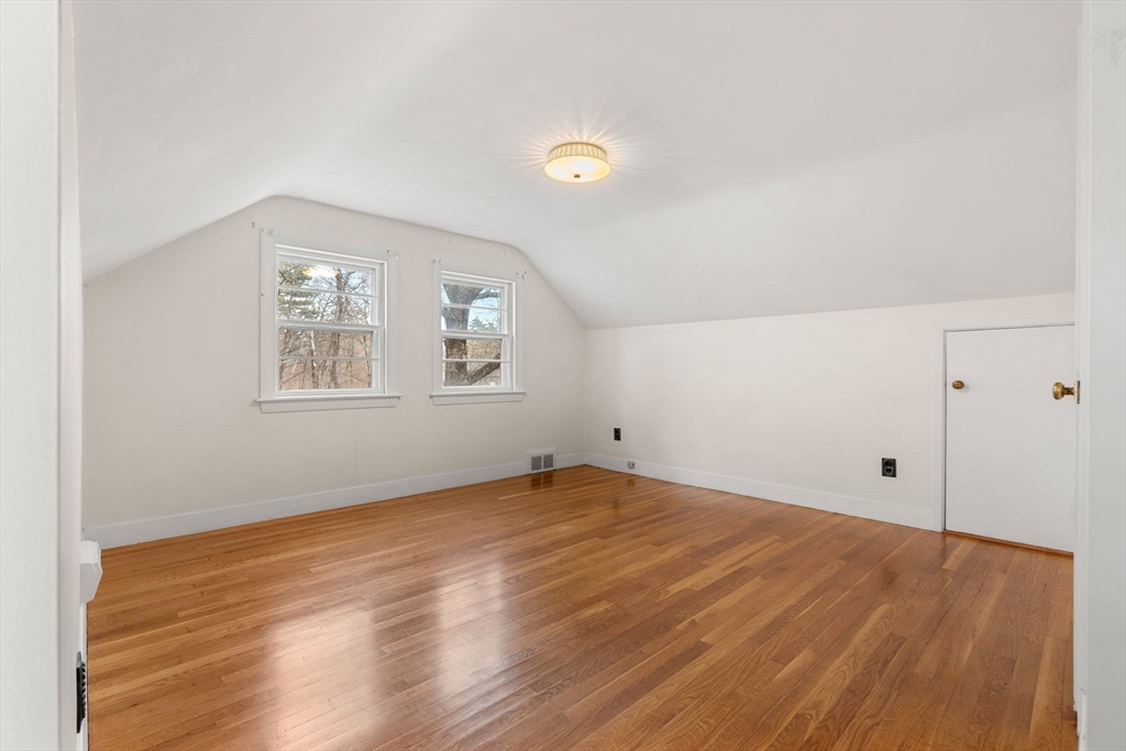 6 West Shore Road Merrimac, MA 01860 - Photo 18 of 39