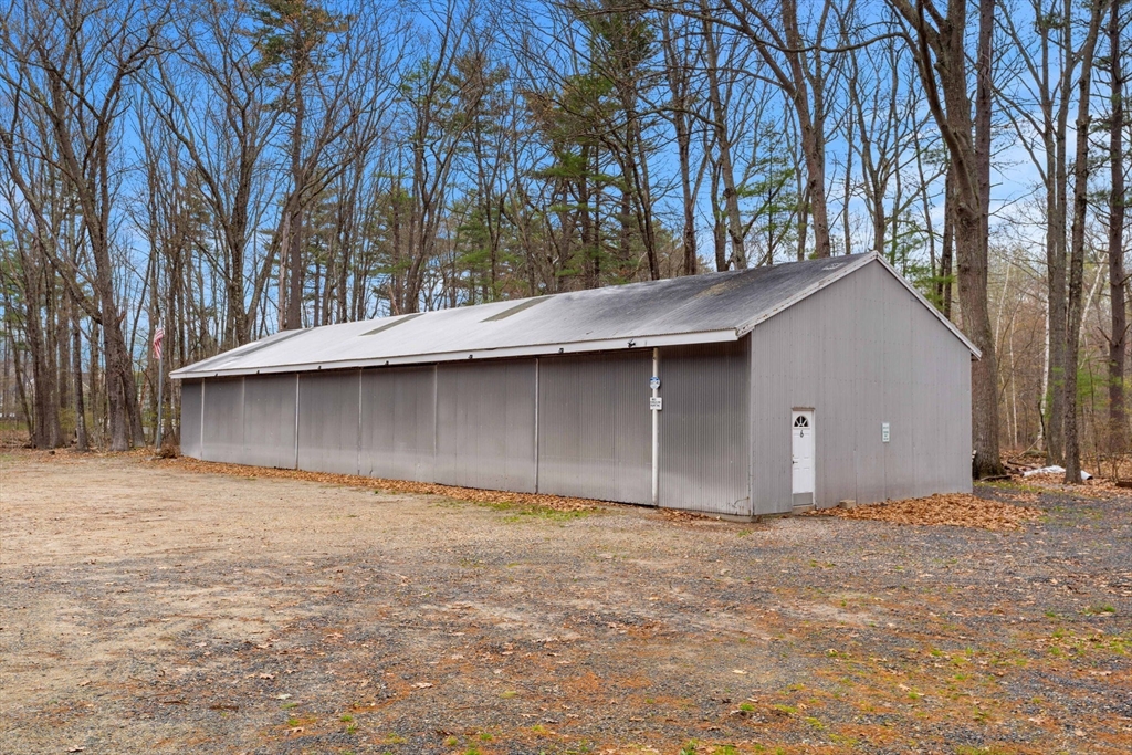 6 West Shore Road Merrimac, MA 01860 - Photo 28 of 39