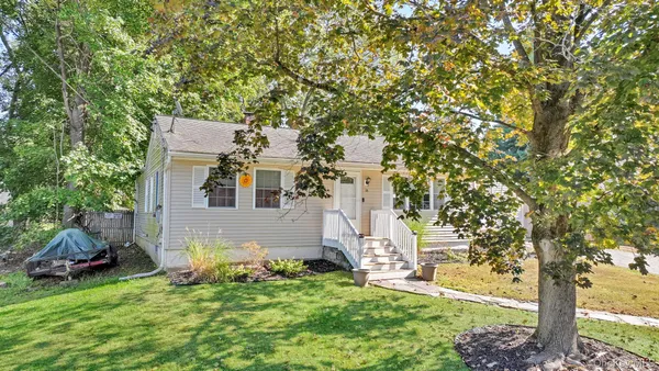 $430,000 | 14 West Dogwood Drive, Poughkeepsie, NY 12601