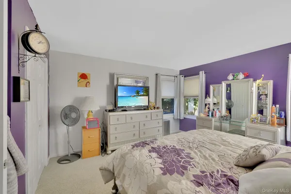 $430,000 | 14 West Dogwood Drive, Poughkeepsie, NY 12601