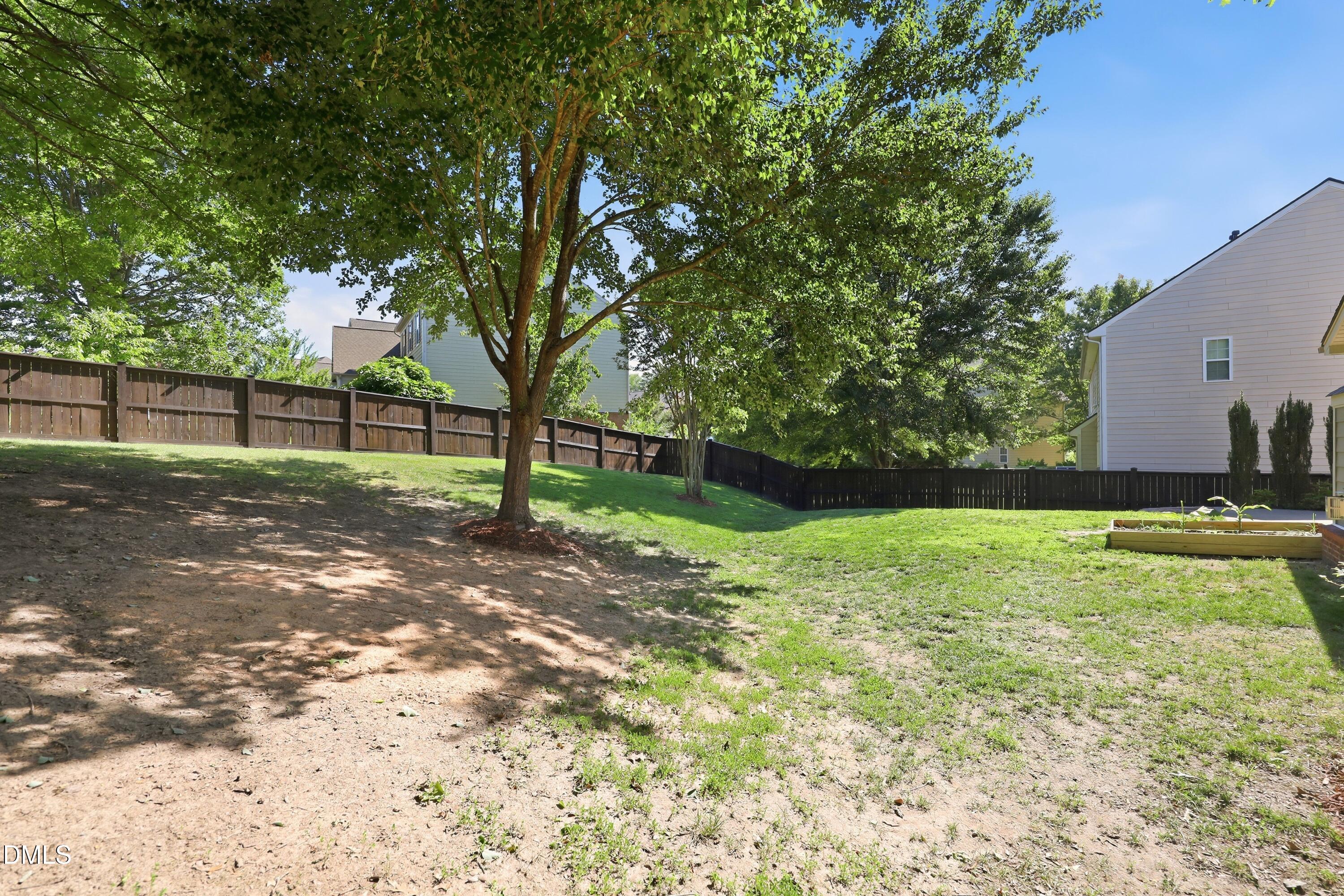 120 Amiable Loop Cary, NC 27519 - Photo 34 of 42