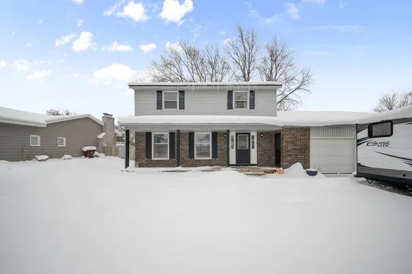 $385,000 | 4154 Sand Creek Drive Northwest, Grand Rapids, MI 49544