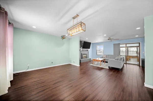 $385,000 | 4154 Sand Creek Drive Northwest, Grand Rapids, MI 49544