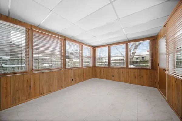 $385,000 | 4154 Sand Creek Drive Northwest, Grand Rapids, MI 49544