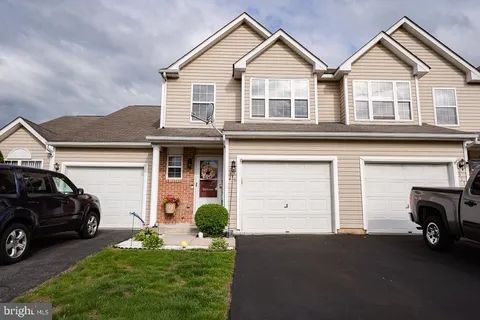 $315,000 | 315 Dogwood Street, Bally, PA 19503