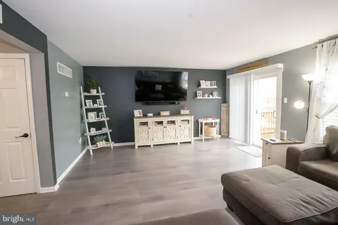 $315,000 | 315 Dogwood Street, Bally, PA 19503