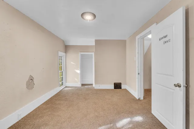 $135,000 | 902 Fleming Avenue, Jackson, MI 49202