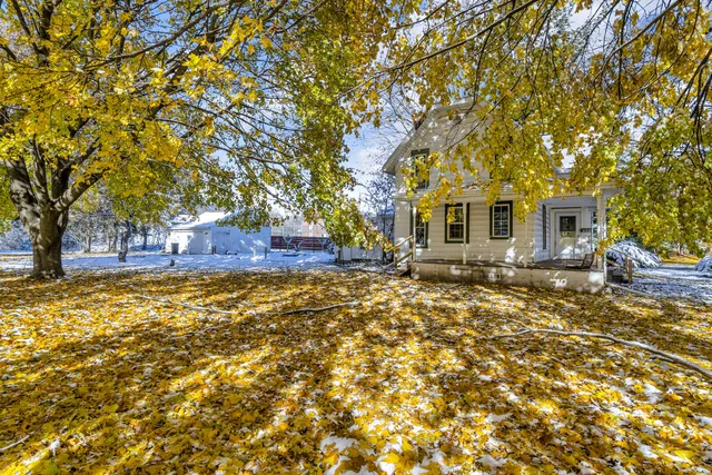 $135,000 | 902 Fleming Avenue, Jackson, MI 49202