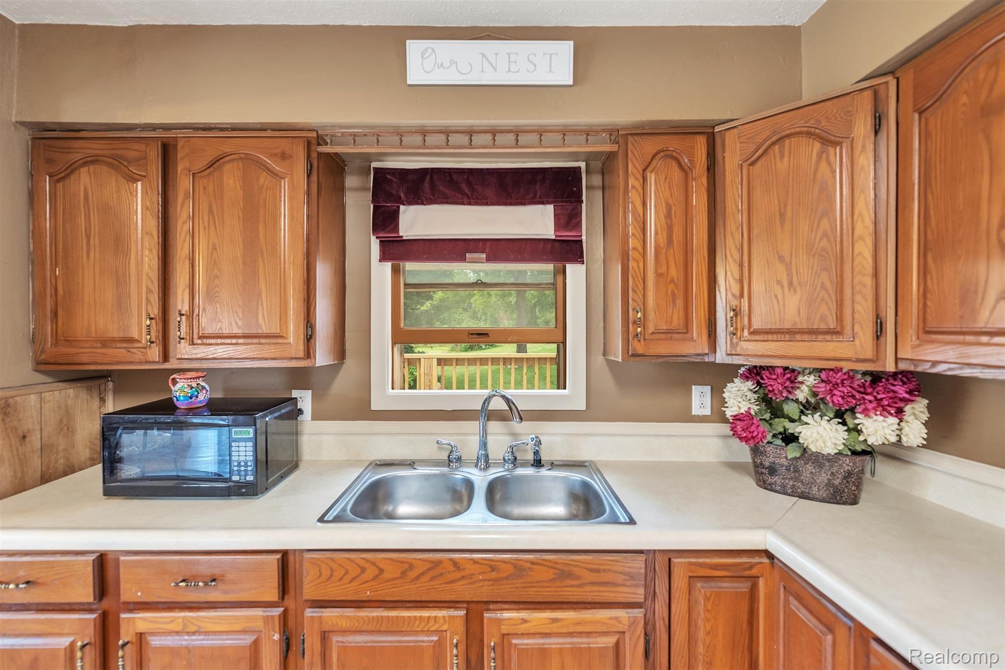 9994 Milliman Road Millington, MI 48746 - Photo 19 of 50 19-9994-Milliman-Rd-WindowStill-Rea.jpg