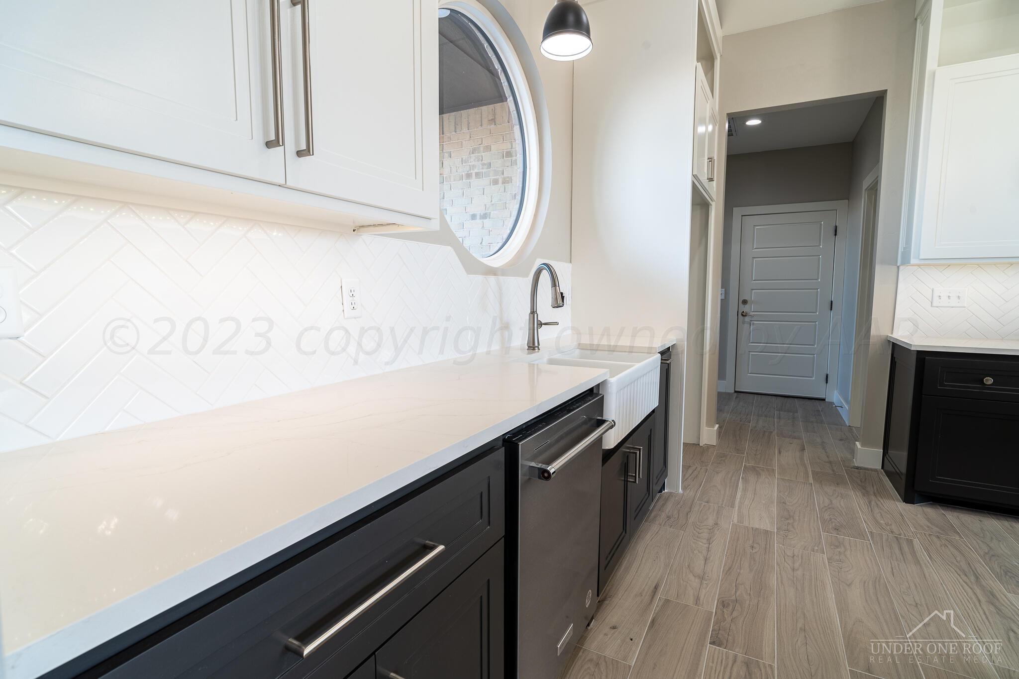 3951 Whitetail Springs Road Amarillo, TX 79119 - Photo 11 of 46 Kitchen