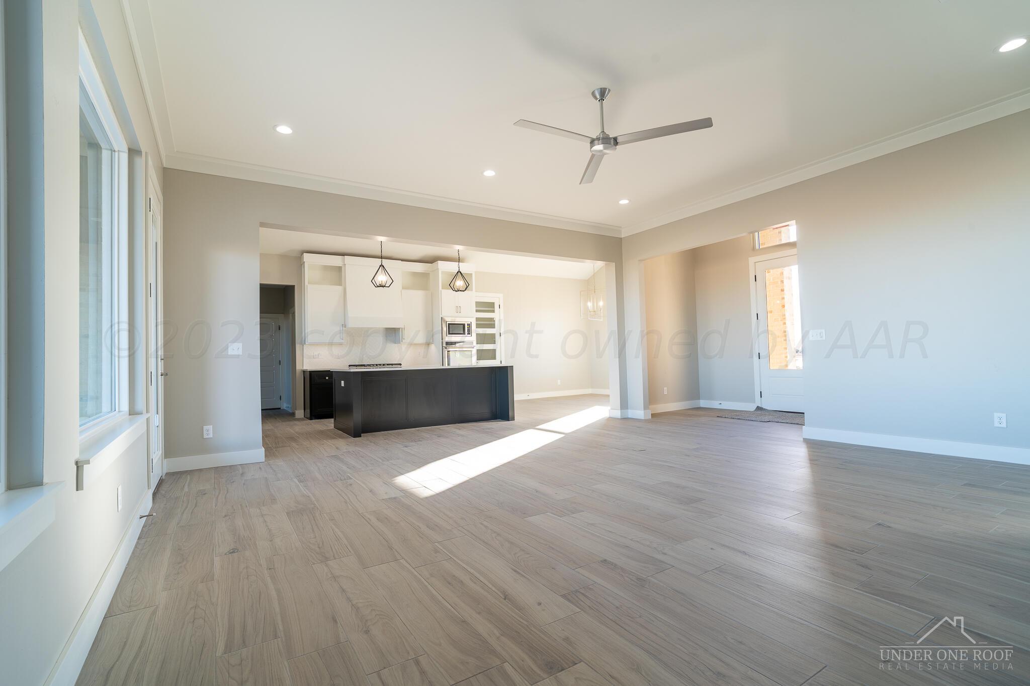 3951 Whitetail Springs Road Amarillo, TX 79119 - Photo 23 of 46 Living