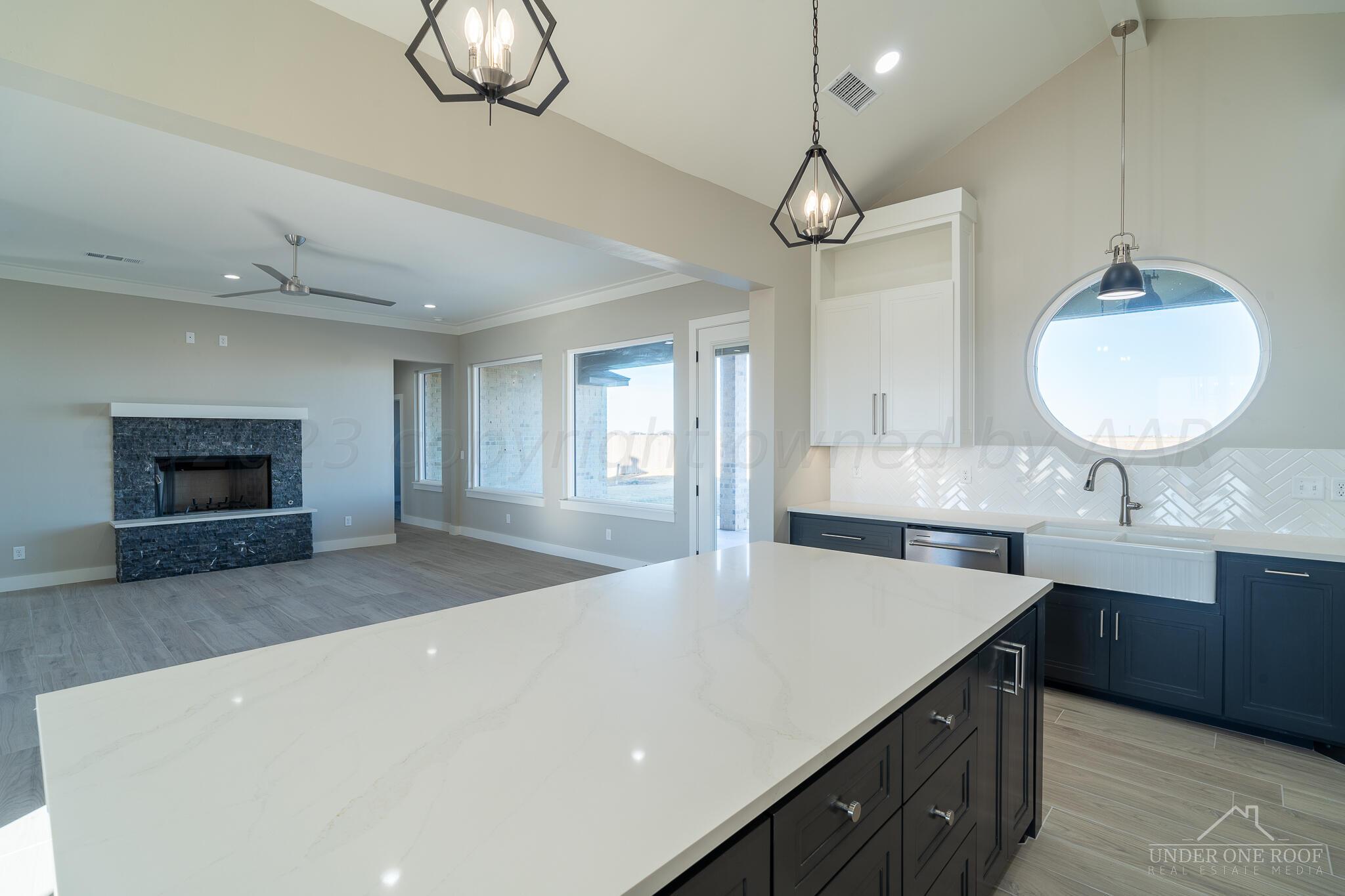 3951 Whitetail Springs Road Amarillo, TX 79119 - Photo 7 of 46 Kitchen
