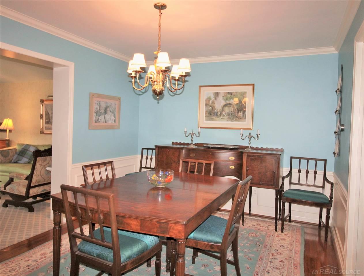 307 McMillan Road Grosse Pointe Farms, MI 48236 - Photo 9 of 48