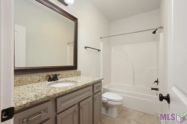 $244,900 | 32433 Curtis Cove Lane, Denham Springs, LA 70706