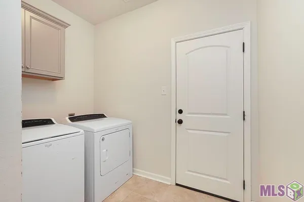 $244,900 | 32433 Curtis Cove Lane, Denham Springs, LA 70706