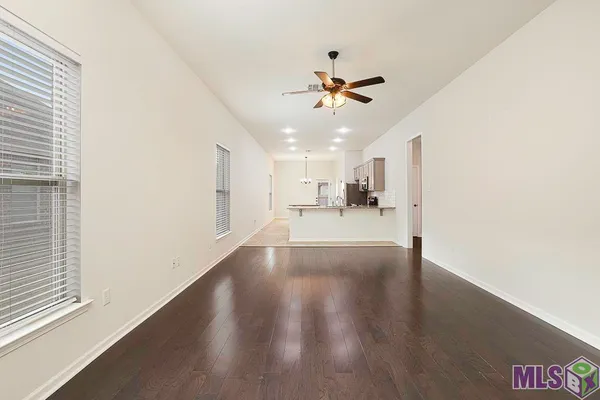 $244,900 | 32433 Curtis Cove Lane, Denham Springs, LA 70706