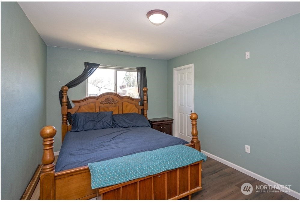 1124 J Street Centralia, WA 98531 - Photo 13 of 26