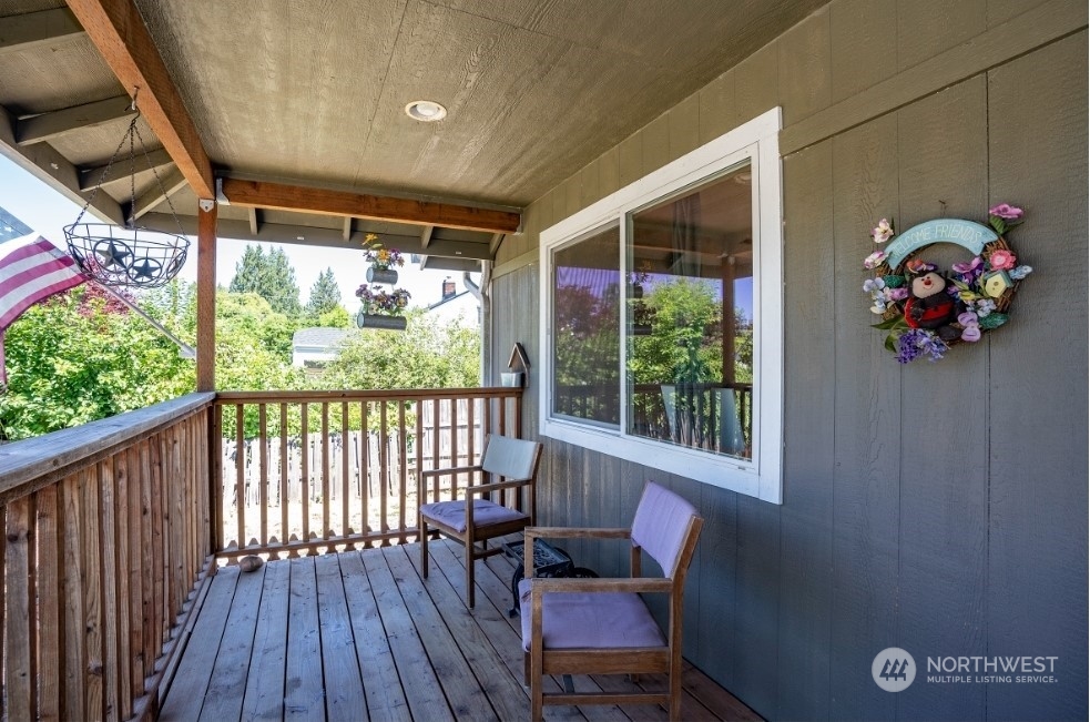 1124 J Street Centralia, WA 98531 - Photo 5 of 26
