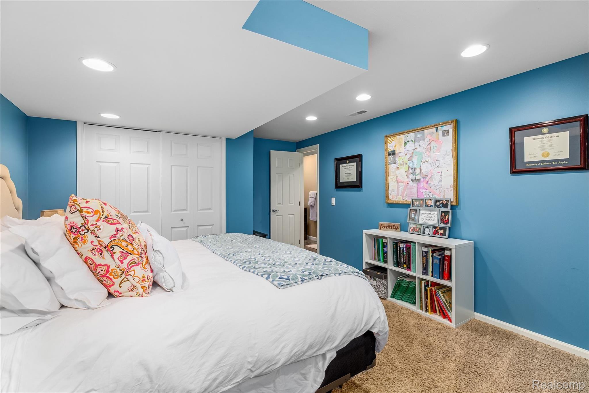 48340 Antique Road Canton, MI 48187 - Photo 55 of 71 54.BasementBedroom