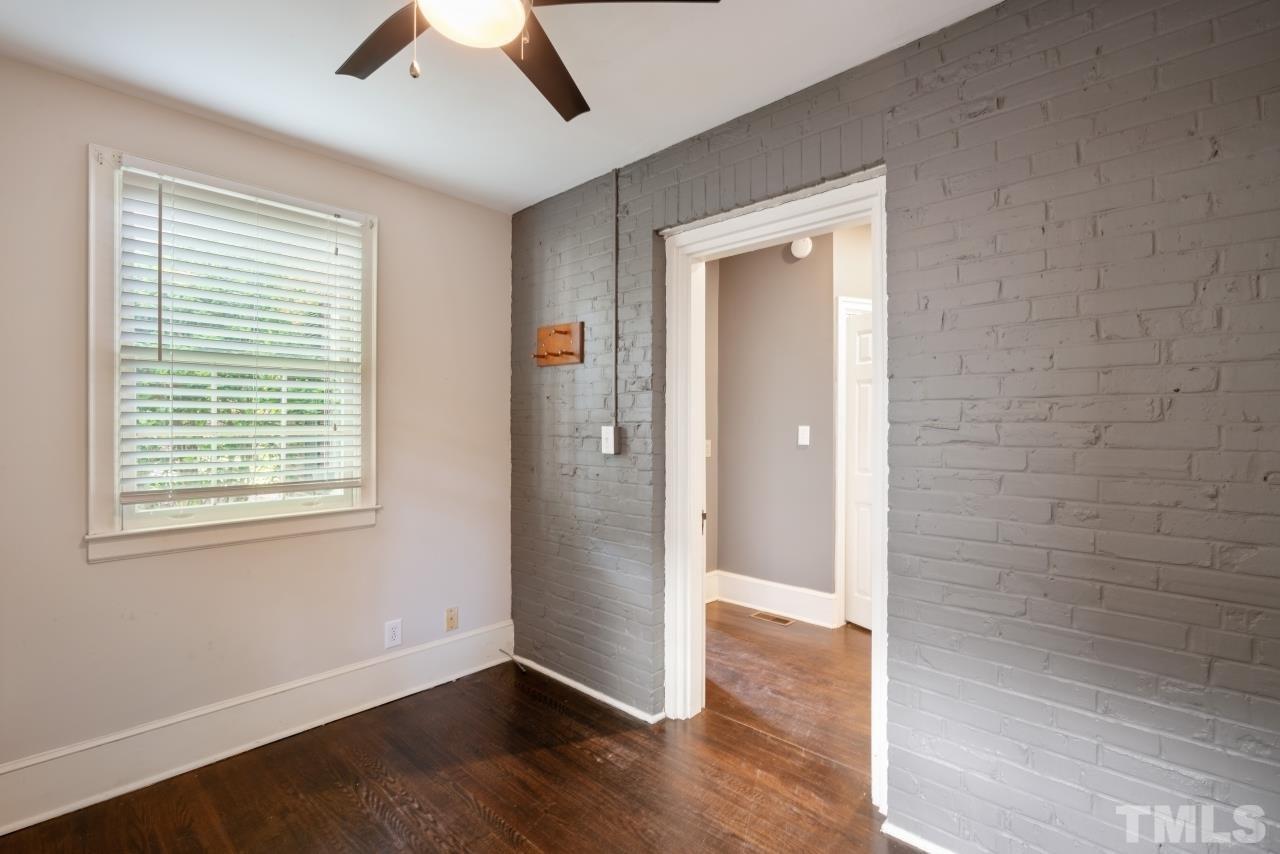 2709 Bedford Avenue Raleigh, NC 27607 - Photo 18 of 30