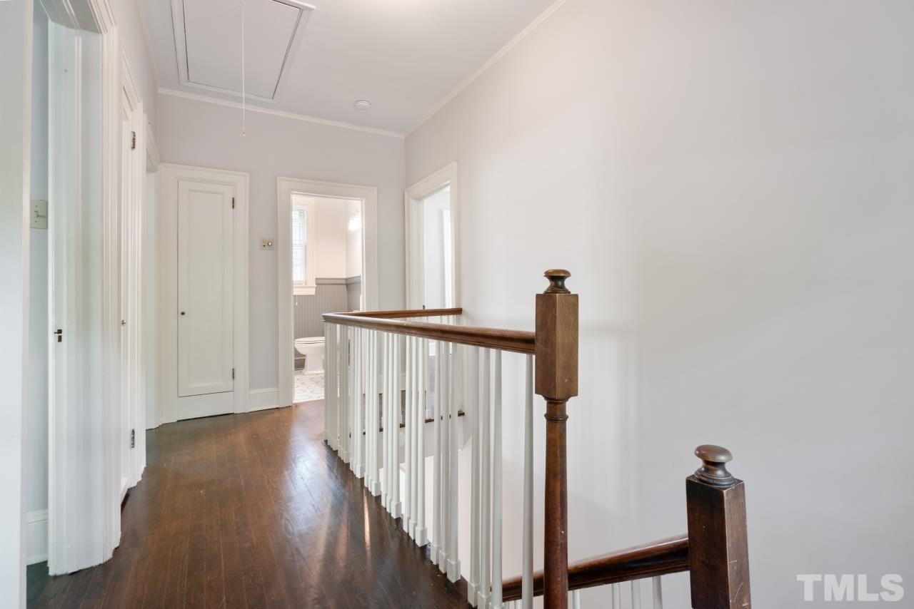 2709 Bedford Avenue Raleigh, NC 27607 - Photo 19 of 30