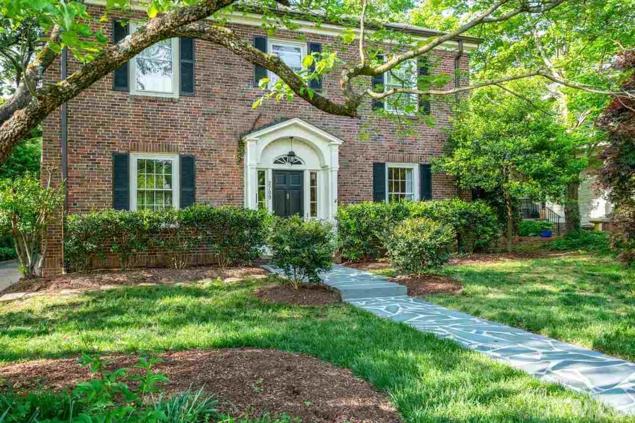 2709 Bedford Avenue Raleigh, NC 27607 - Photo 4 of 30