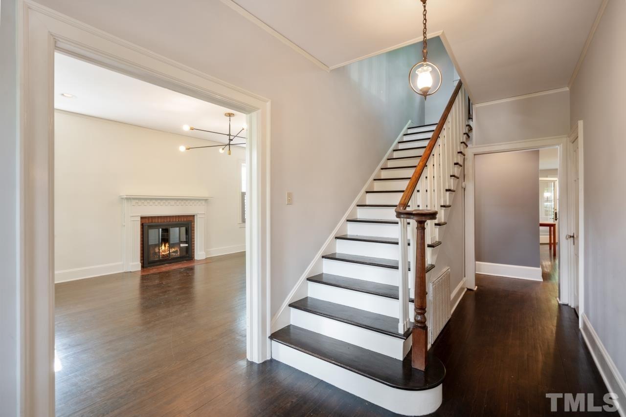 2709 Bedford Avenue Raleigh, NC 27607 - Photo 5 of 30