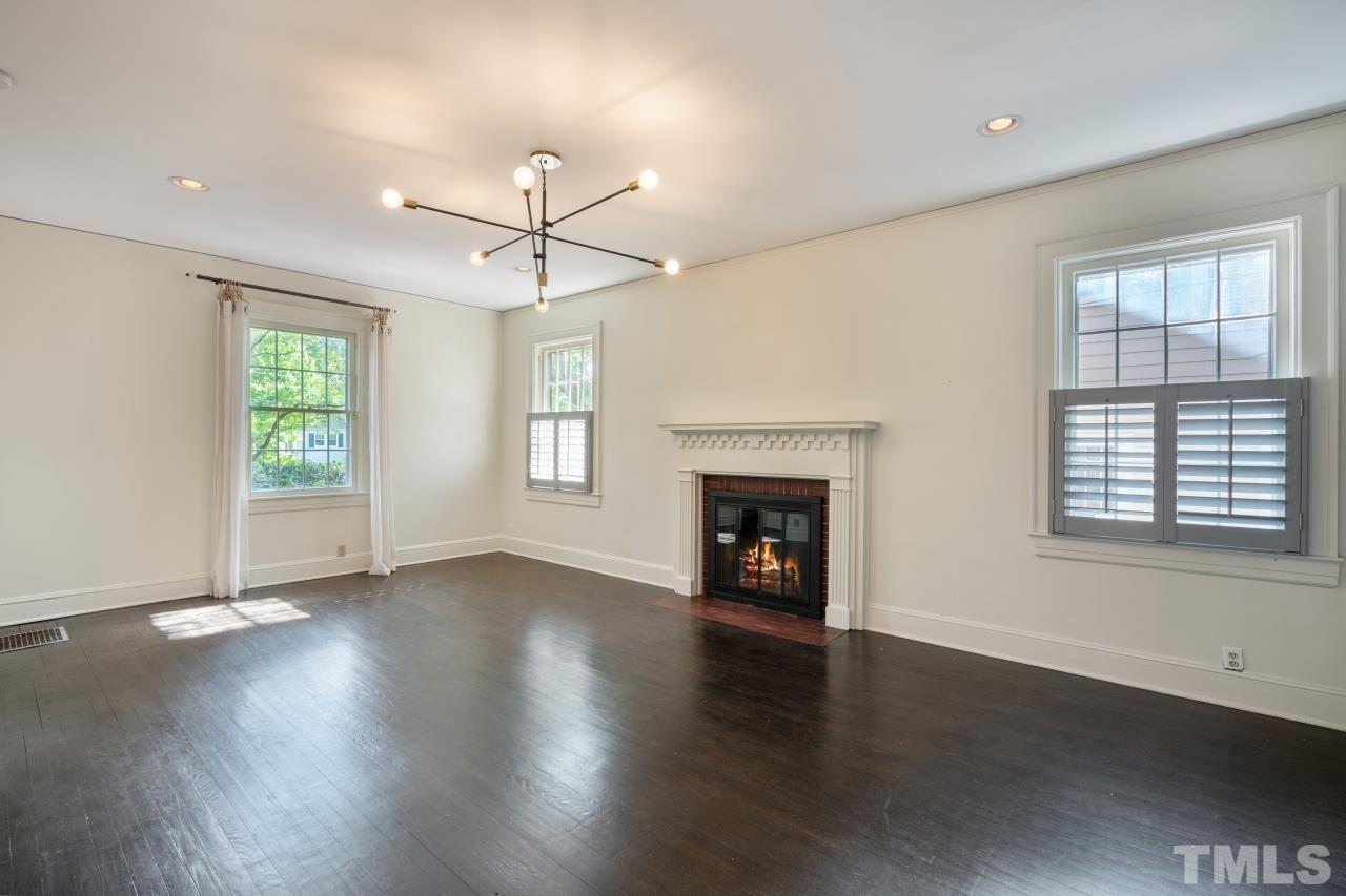 2709 Bedford Avenue Raleigh, NC 27607 - Photo 6 of 30