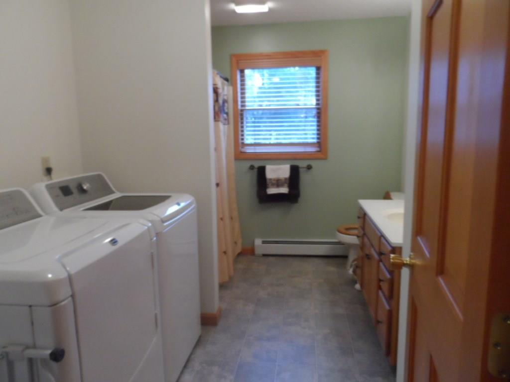 21 Danielle Avenue Waterville, ME 04901 - Photo 7 of 29 Photo